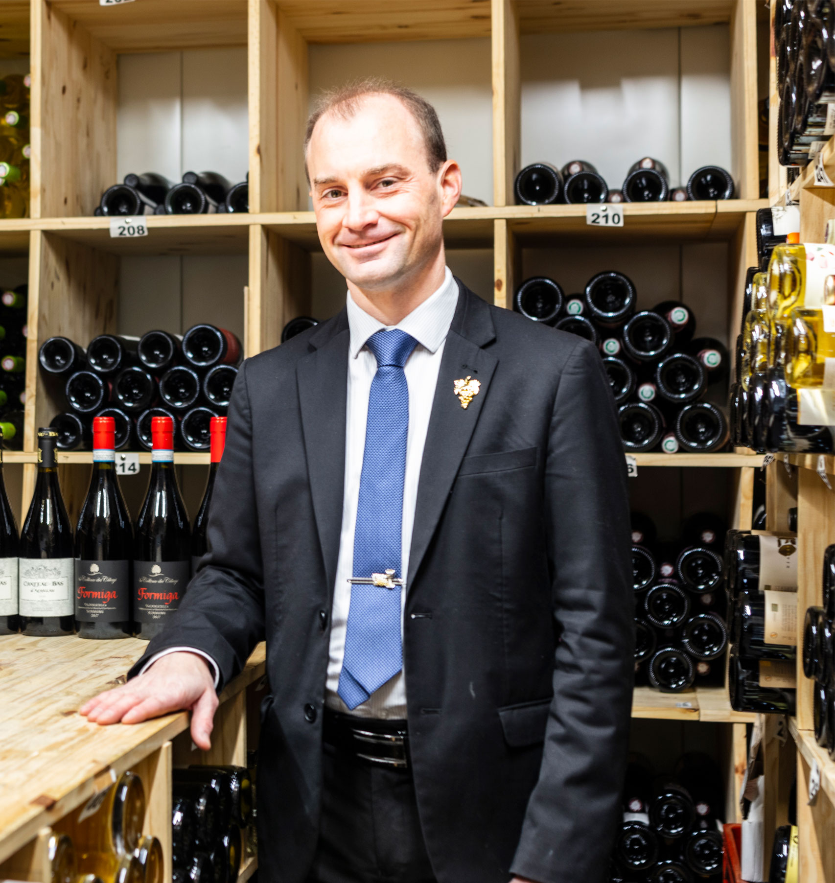 Stéphane, notre sommelier sélectionne des vins produits en développement durables